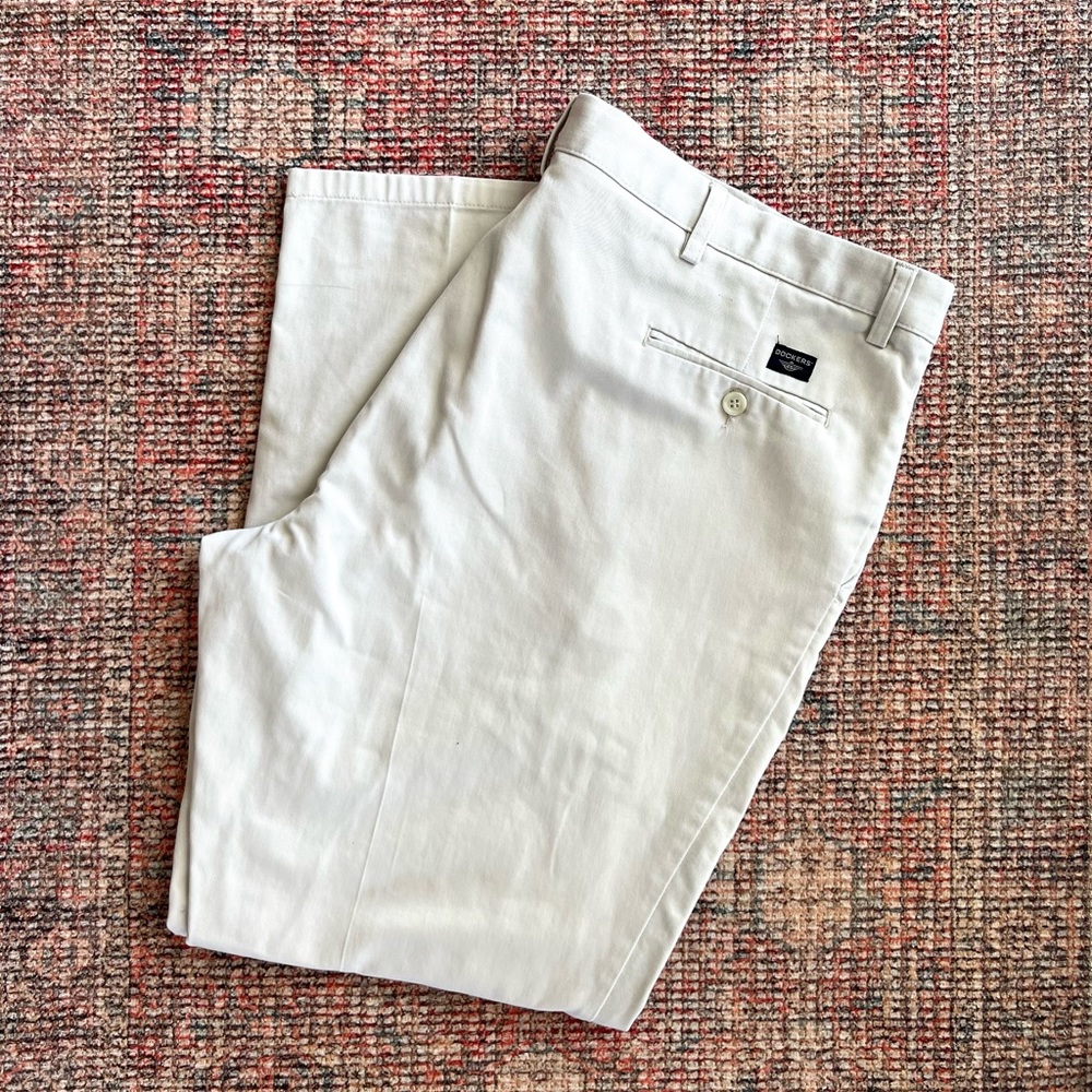 Dockers Individual Fit Khaki Pants